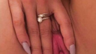 lexivixi stupid bitch whore slut