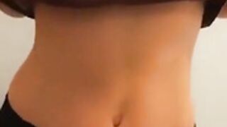 quickie - insta beauty shows big tits