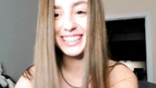 coy_amina says Byeee