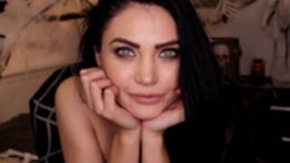 s3r3ndipity .. eye contact