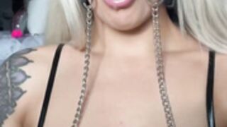 Luna Lotton ballgag with nipple clamps