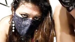 Desi Bhabhi deep Throt fucking