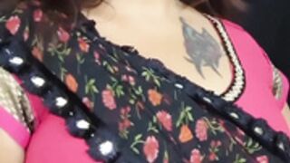chubby marathi aunty huge boobs and big deep navel in p