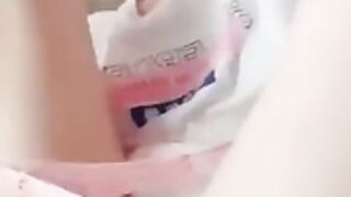 Zero two cosplayer masturbating