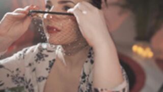 excitease dancing nude and staring