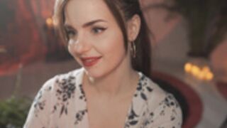 excitease dancing nude and staring