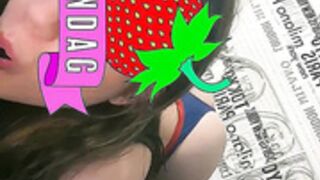 Sandra Adamsson aka queensandra56