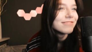 1i1ypa1mer singing to "gangsta paradise"