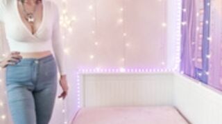 Italian Mom loves your cock & cum!