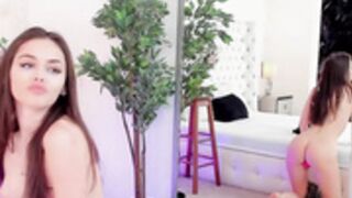 lesaismore nude dancing