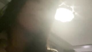 Luna star se encuentra a un chico en el hotel y va a ????????????