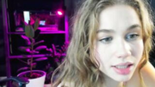 Mayabach Newest young teen naked body show