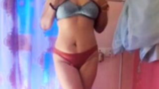 Adlive123  accidental face show