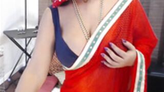 MIrchi Bhabhi Spicy red