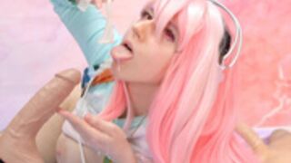Lana Rain - Sonico Invites Her Fans To A Photoshoot