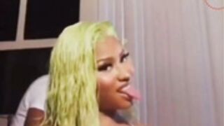 Nicki Minaj Boobs