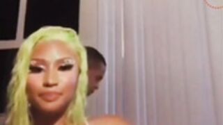 Nicki Minaj Boobs