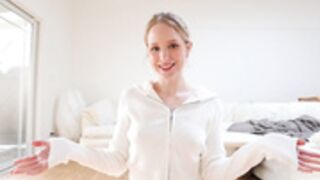 CAROLINE ZALOG SAINT PATRICK'S DAY TRY ON