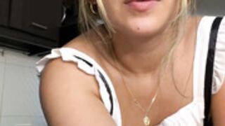 Orianazoe nipple slip while cooking no bra