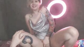 alicewonder_99  sex an deepthroat