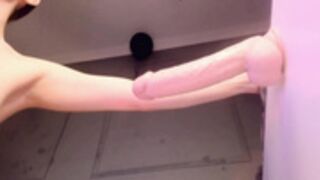 izumi__li Sucking On Dildo