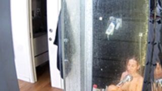 Tereza hot water orgasm in the shower