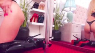 moniquebliss 25