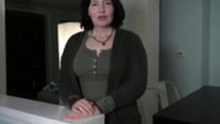 Hooking up with Cock hungry Milf!