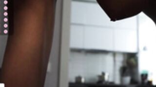 betty_xoxo ticket big dildo