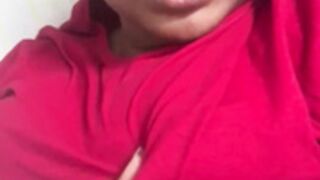 Tamil girl showing