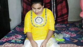 Riya bhabhi fun in bed