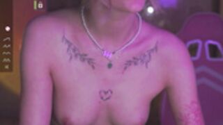 IceQueenCami 2023-03-15 02_03