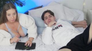 emmaandjake _2022-08-31_15-02 - part 1 tittyfuck