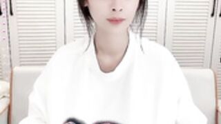 Eliauk_Q_2023_03_09_17_53_10.mp4