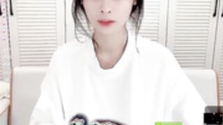 Eliauk_Q_2023_03_09_17_53_10.mp4