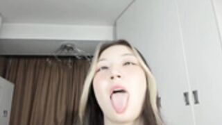 Lee_sua 8