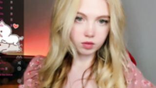 small_blondee 2023-02-12 2