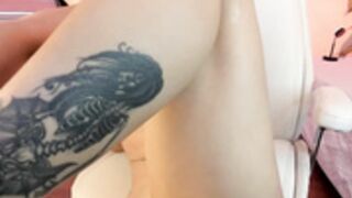 Misscharlotte1 ride dildo