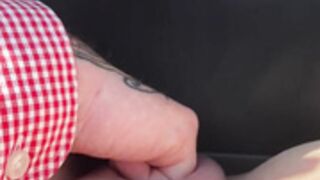 Married Maine MILF Gets Finger Fucked In LA Traffic