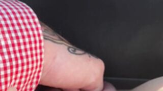 Married Maine MILF Gets Finger Fucked In LA Traffic