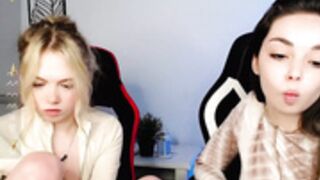 small_blondee 2023-02-19 2