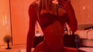 Emma_land face XoXo_Emma private vids