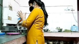 dreambabee fun in kitchen