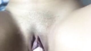 Chica follando con dildo