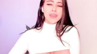 Beautiful Paulina erotic performing