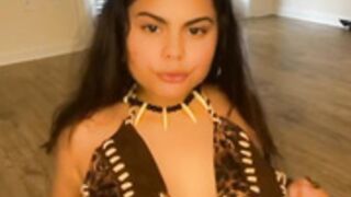 Ninaxcarolina cave woman pt1