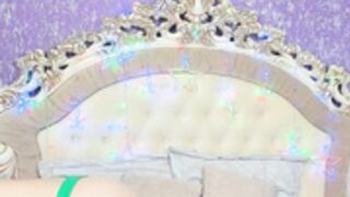 ellen-grey_2022-10-29
