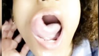 Latinas Girls Big Tongue - Comp 4