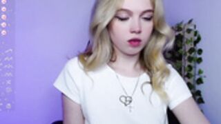 small_blondee 2023-03-02 2