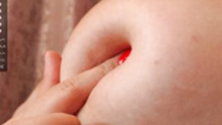 mollywayne plays with hers puffy tits in close-up